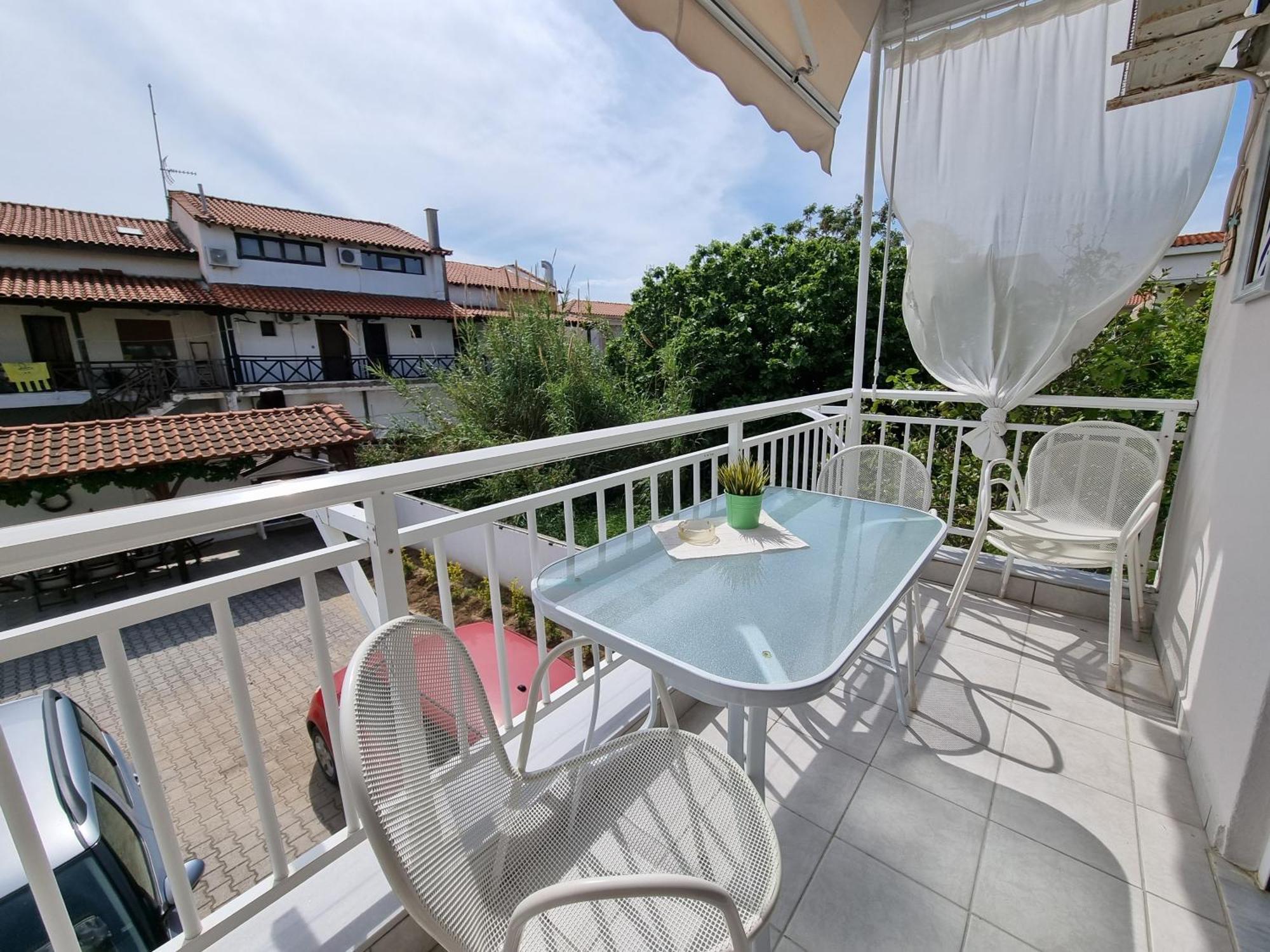 Our Home-Fully Renovated Apartments And Studios By The Sea Nikiti  Ngoại thất bức ảnh